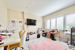 Photo 25- click for photo gallery